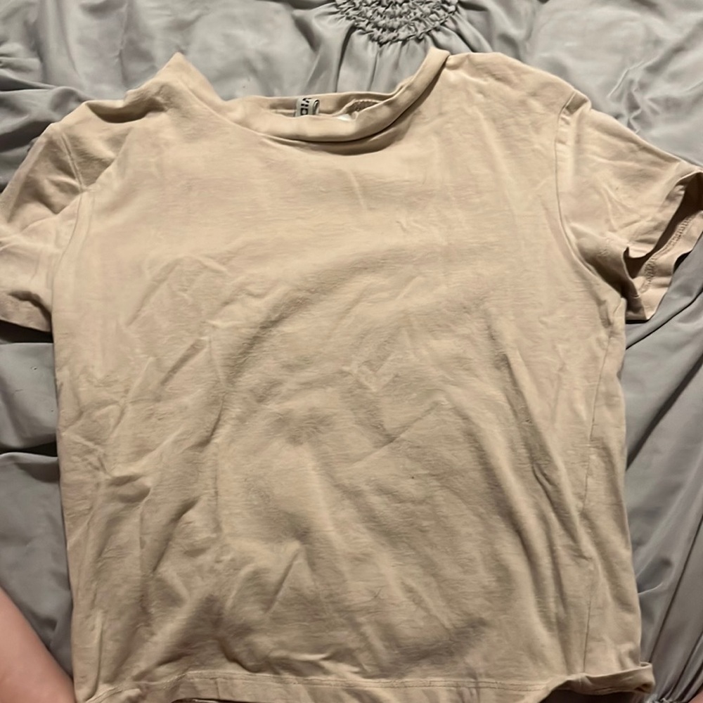 H & M crop top